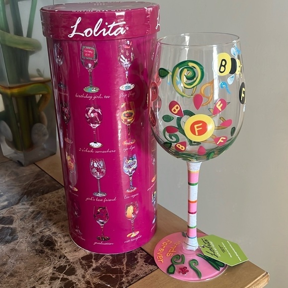 Brand New Lolita "BFF" 15 oz. Hand Painted Wine Glass Best Friends Colorful Gift - Picture 3 of 16